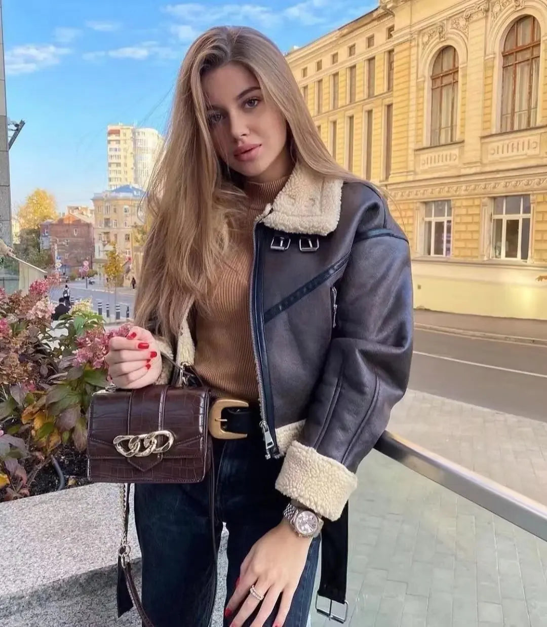 Jaquette Aline