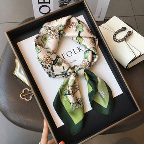 Carré 100% Soie Chic Décoration Fleur Femme