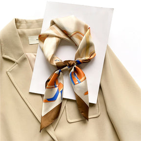 Carré 100% Soie Chic Femme