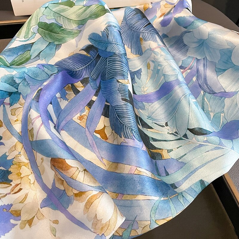 Carré 100% Soie Décoration Fleur Bleu Femme