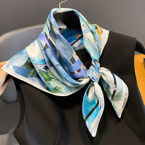 Carré 100% Soie Décoration Fleur Bleu Femme