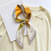Foulard Carré de Soie Fleur Jaune
