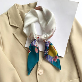 Carré 100% Soie Chic Femme